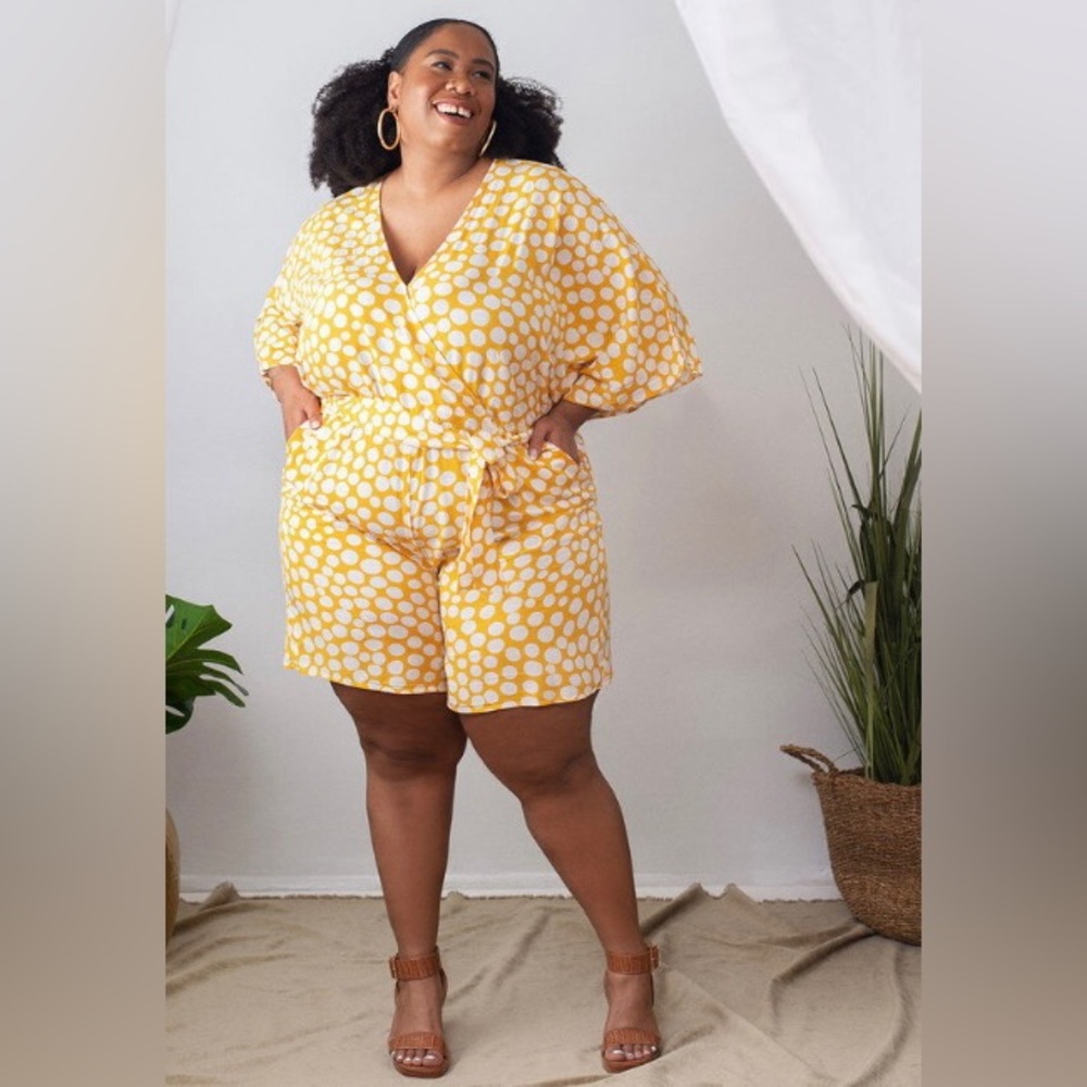 ELOQUII 💛Kimono Sleeve Romper